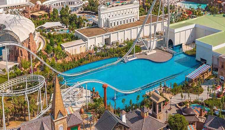 Dreamworld Water Park – The Garuda Five Star Business Class Hotel
